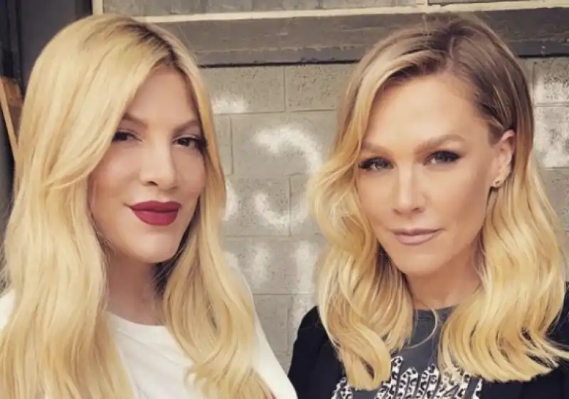 Jennie Garth e Tori Spelling - KELLY E DONNA di BEVERLY HILLS