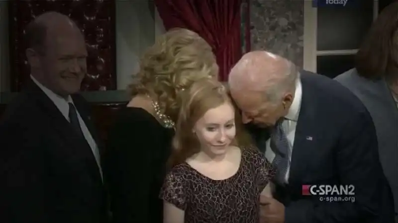 joe biden toccante  6