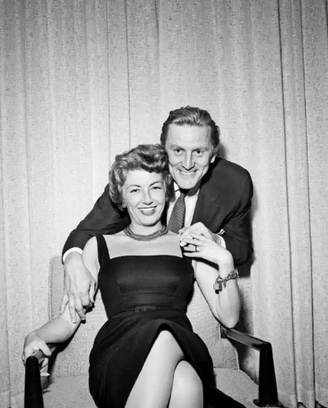 kirk e anne douglas 8