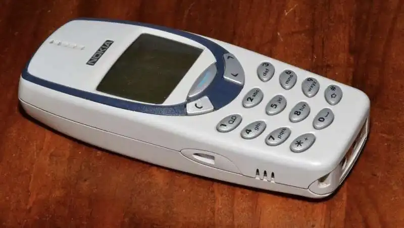 nokia 3310  1