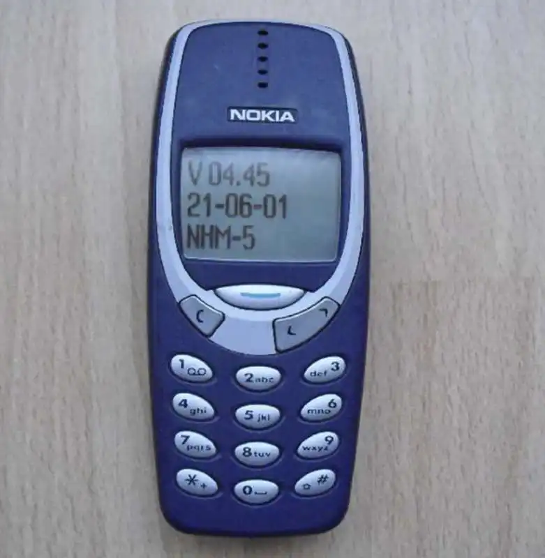 nokia 3310  4