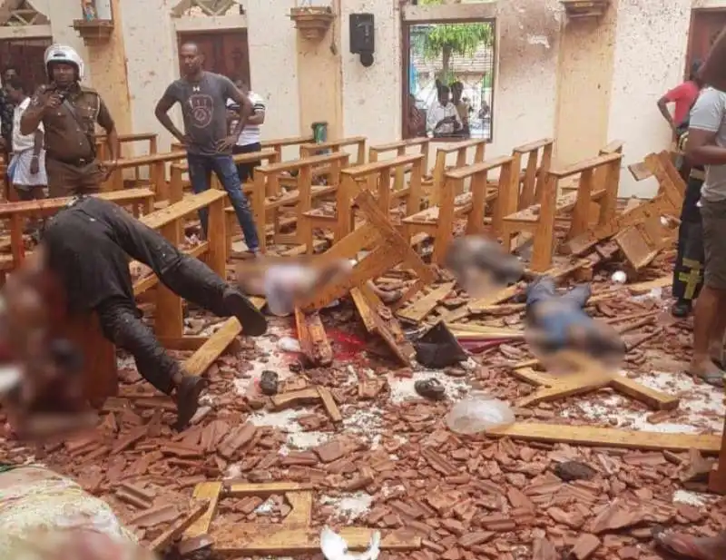 SRI LANKA ATTENTATI NELLE CHIESE