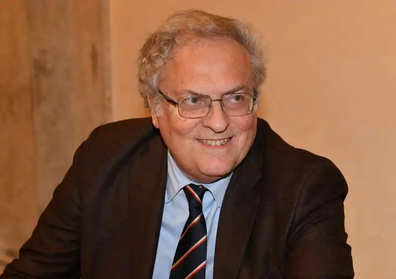 stefano folli