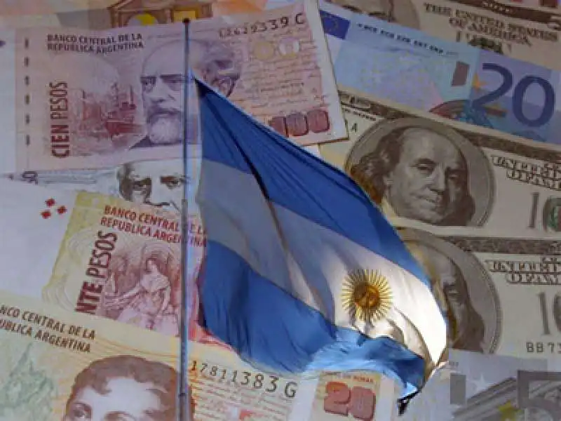 ARGENTINA E CRISI ECONOMICA  