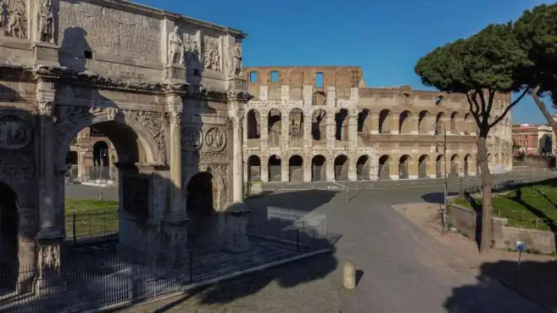 coronavirus   le foto di roma vista dal drone 23