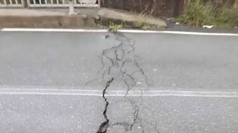 crolla ponte ad albiano   aulla, provincia di massa carrara 4