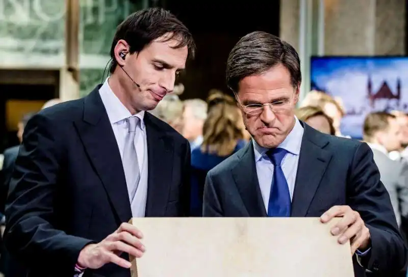 HOEKSTRA E RUTTE