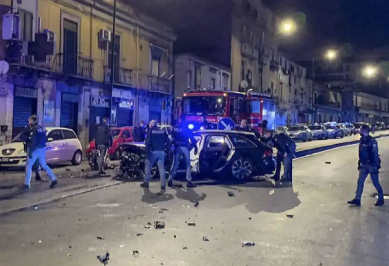 napoli, lo scontro in cui ha perso la vita pasquale apicella 2