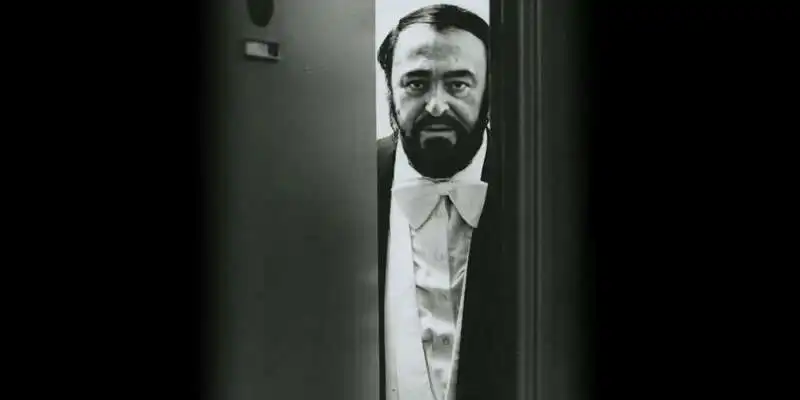 pavarotti by ron howard 1