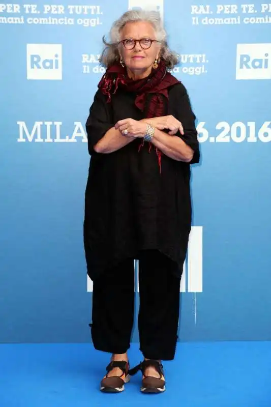 roberta petrelluzzi 