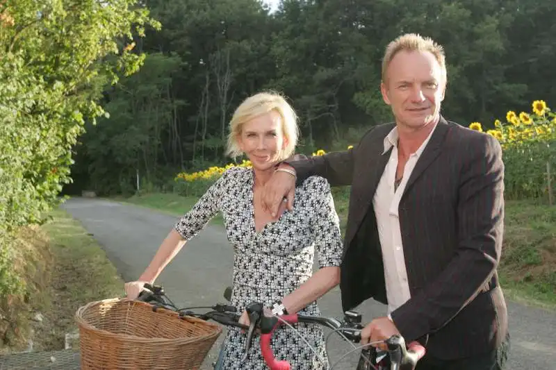 sting e la moglie in toscana