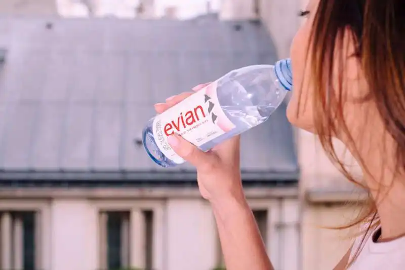 acqua evian 3