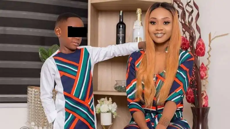 akuapem poloo e il figlio 7