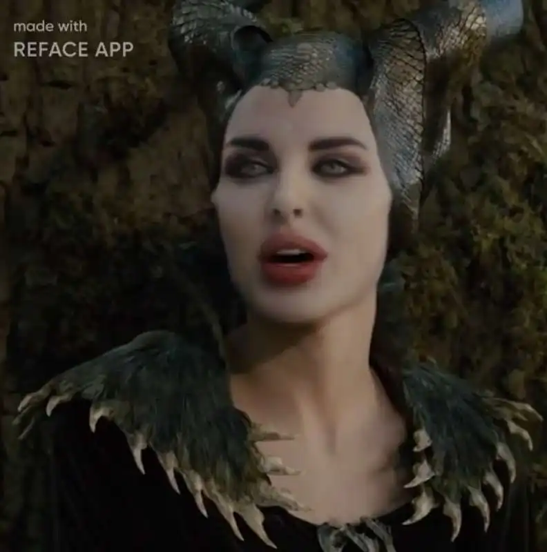 alba parietti in versione maleficent 3