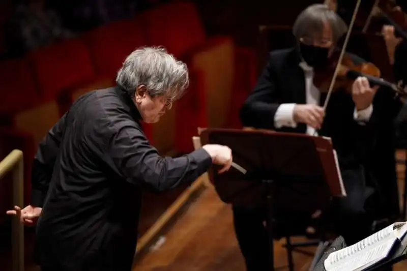 antonio pappano   concerto croce rossa 75