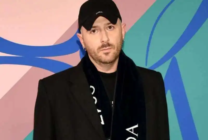 Demna Gvasalia 