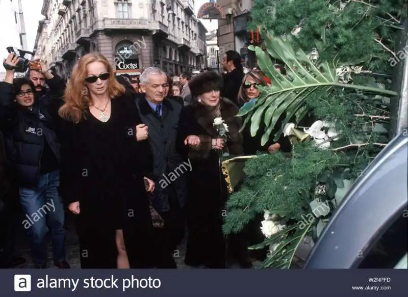 Funerale di Giorgio Strehler - andrea jonasson andrea soleri ferruccio cortese-valentina mara bugni