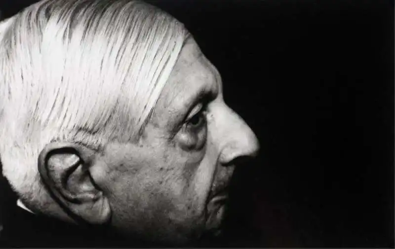 GIORGIO DE CHIRICO BY SANDRO BECCHETTI 