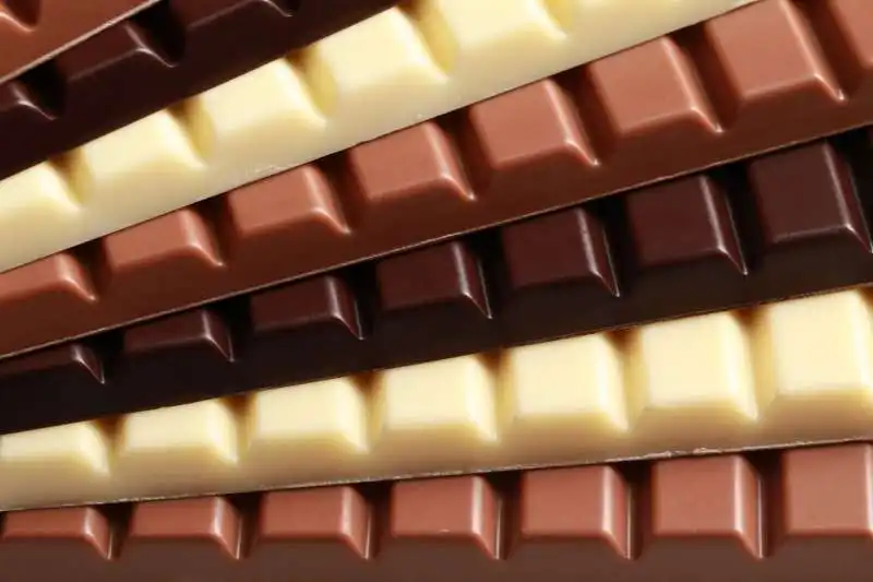 il cioccolato non va in frigo