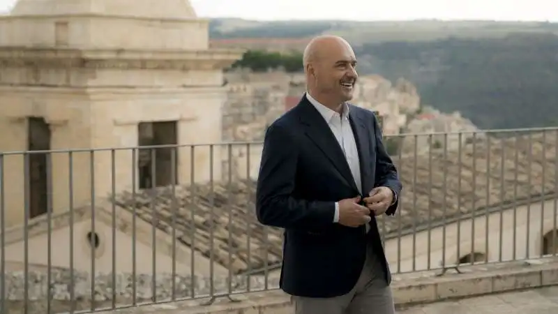 il commissario montalbano   la rete di protezione 1