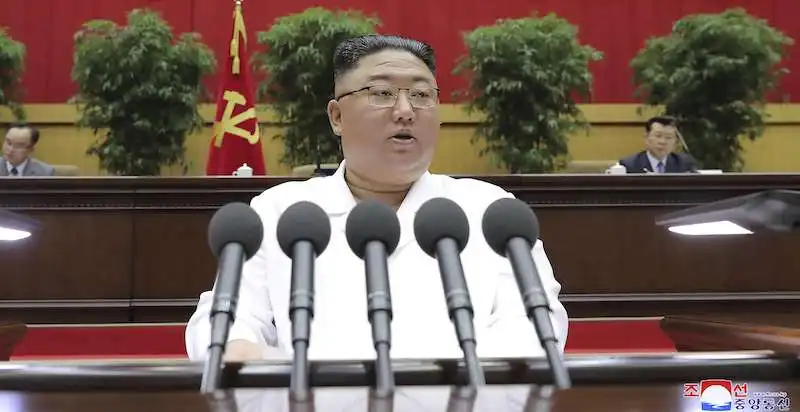 KIM JONG UN