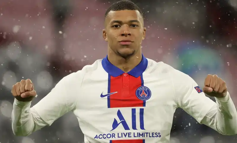 MBAPPE' BAYERN PSG