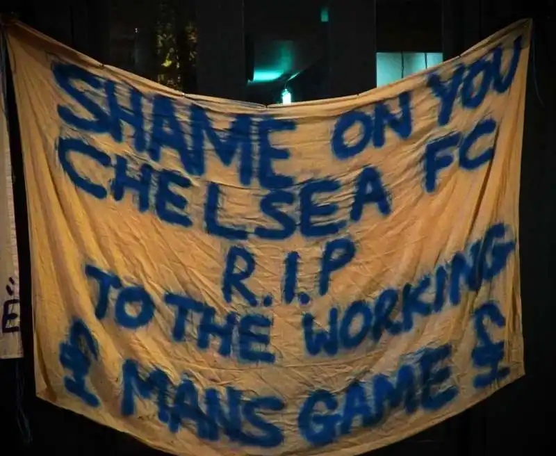 proteste tifosi chelsea 10