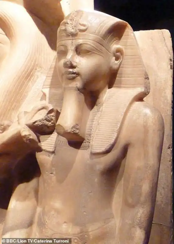 RE AMENHOTEP III