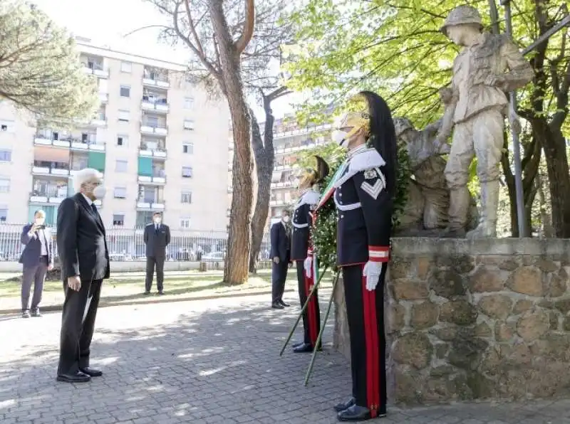 sergio mattarella al quadraro   25 aprile 2021 2