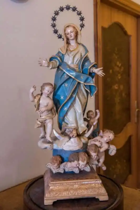 statua della madonna