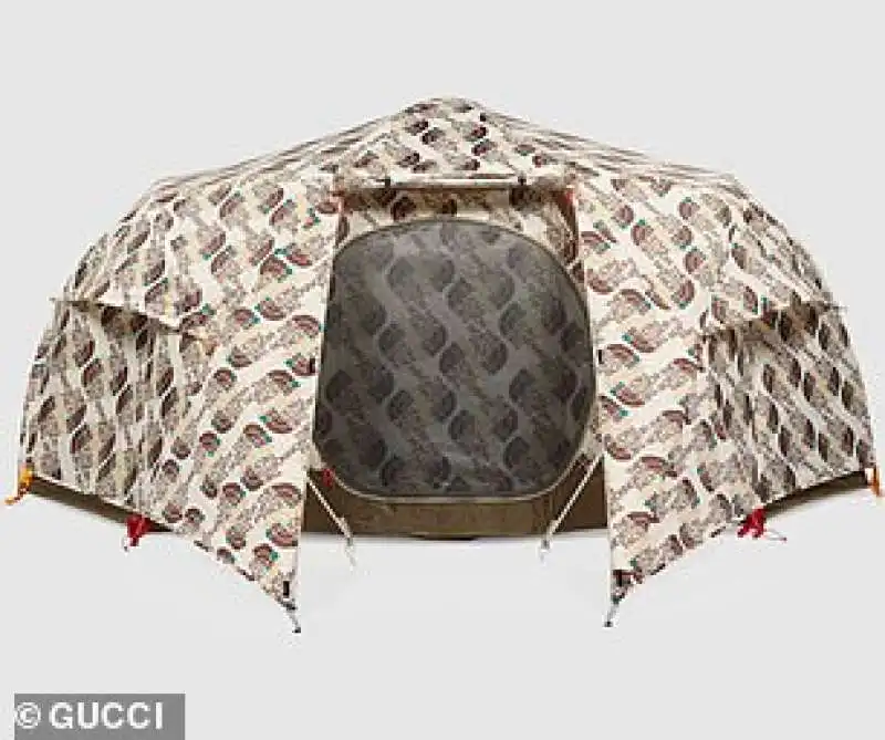 TENDA GUCCI THE NORTH FACE 2