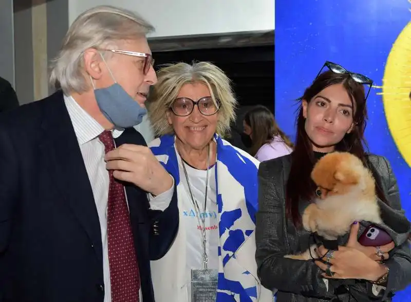 vittorio sgarbi  alda fendi e la nipote veronica  foto di bacco