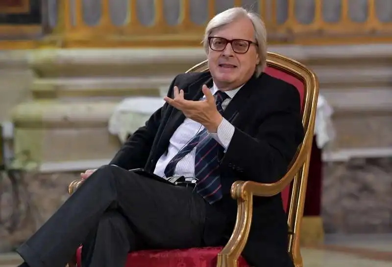 vittorio sgarbi  foto di bacco (3)