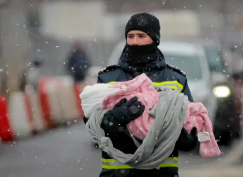 bambini torturati e uccisi guerra russia ucraina