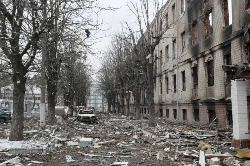 bombardamenti a kherson 9