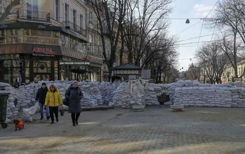 bombardamenti su odessa   2