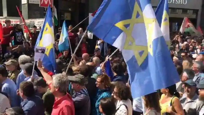 brigata ebraica durante il corteo del 25 aprile 2