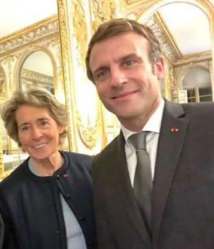 CAROLINE CAYEUX EMMANUEL MACRON