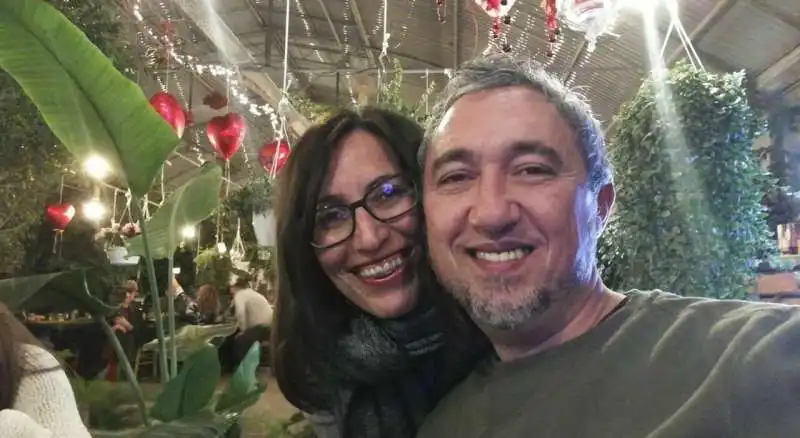 fabrizio angeloni con la moglie  silvia antognozzi  