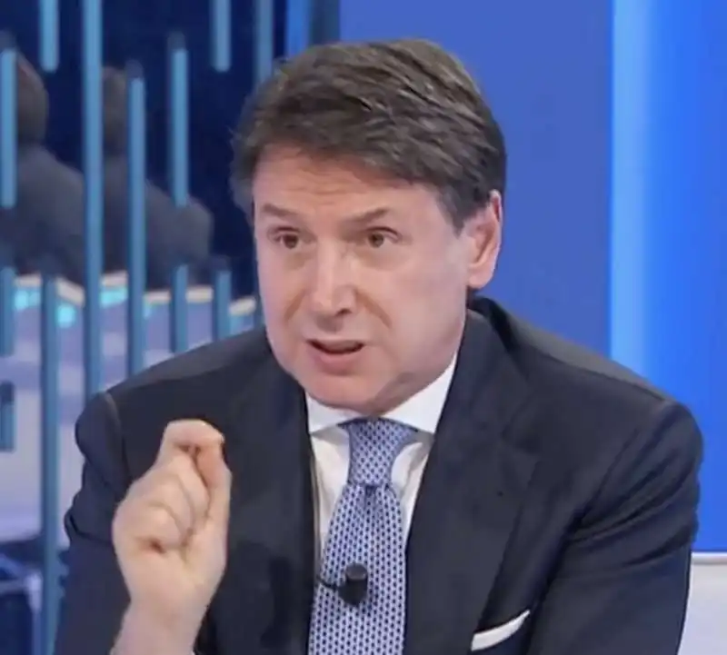 giuseppe conte a otto e mezzo   3