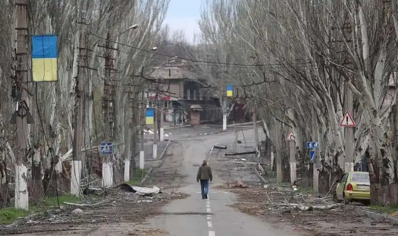 guerra in ucraina   mariupol  