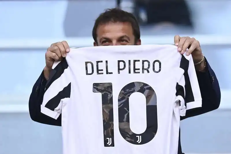 il ritorno di alessandro del piero allo stadio della juventus 5