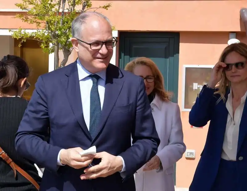 il sindaco roberto gualtieri  foto di bacco