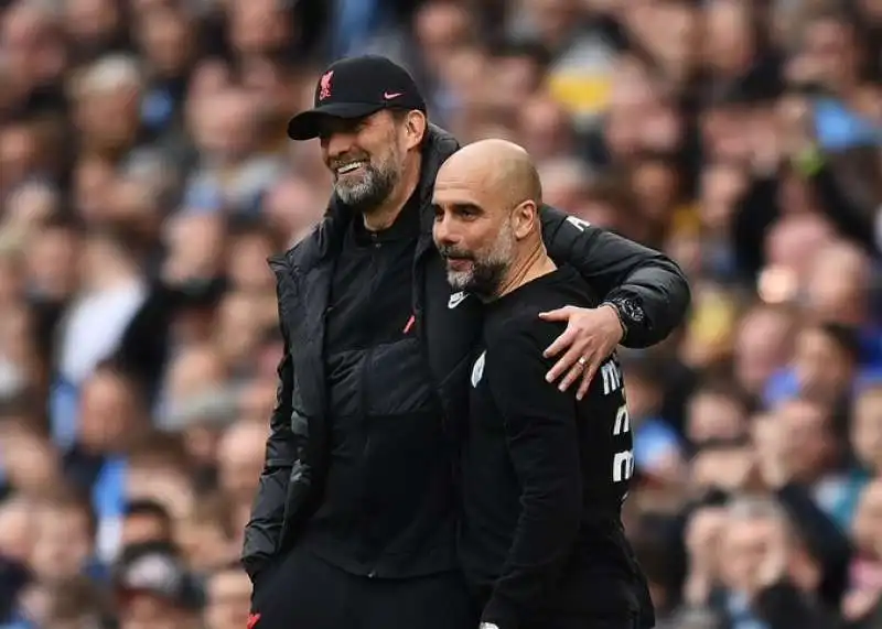 klopp e guardiola manchester city liverpool 2