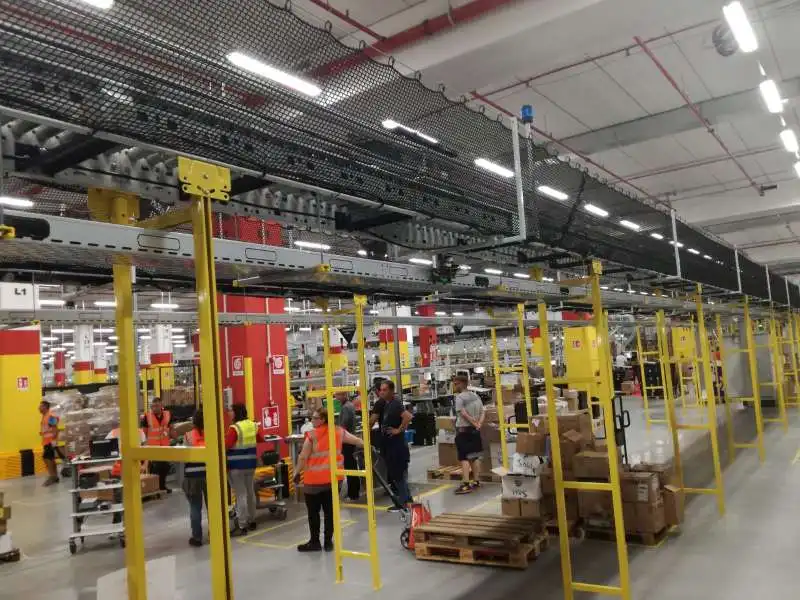 lo stabilimento amazon a torrazza piemonte 3