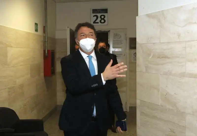 matteo renzi   udienza preliminare del processo open a firenze   4