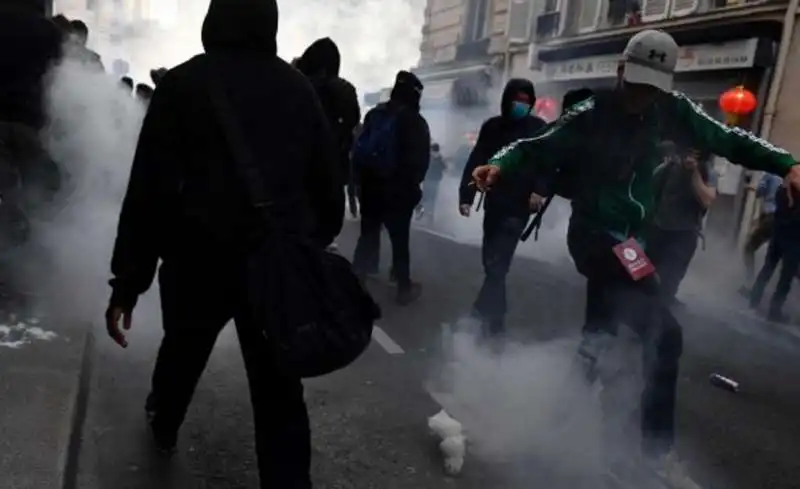 proteste degli studenti della sorbona 2