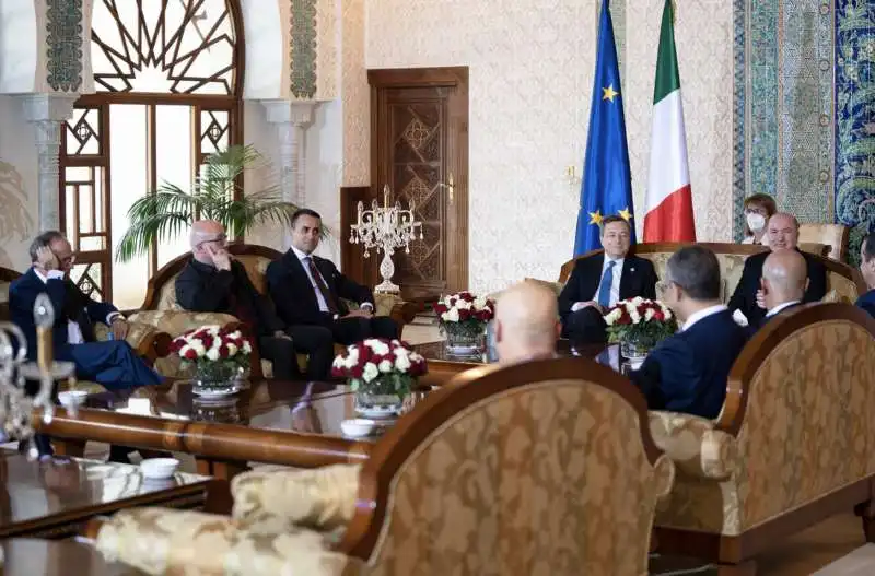 roberto cingolani luigi di maio mario draghi in algeria 