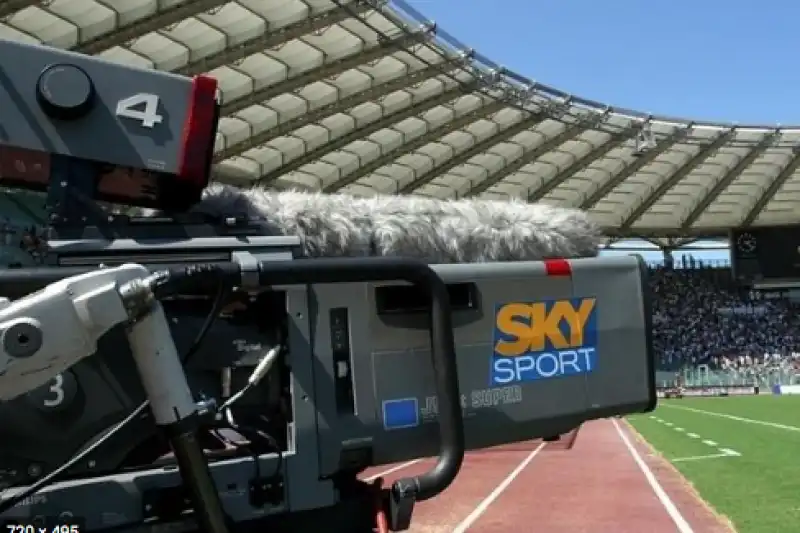 sky diritti tv calcio