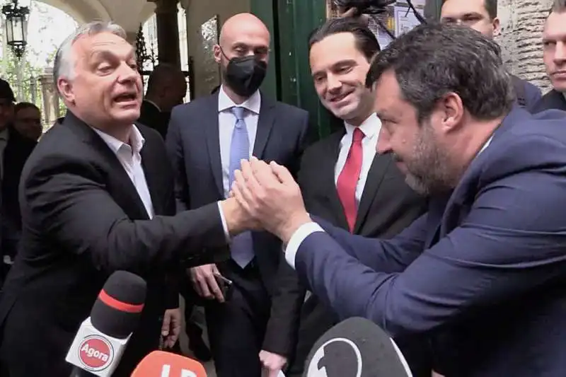 viktor orban incontra matteo salvini a roma 